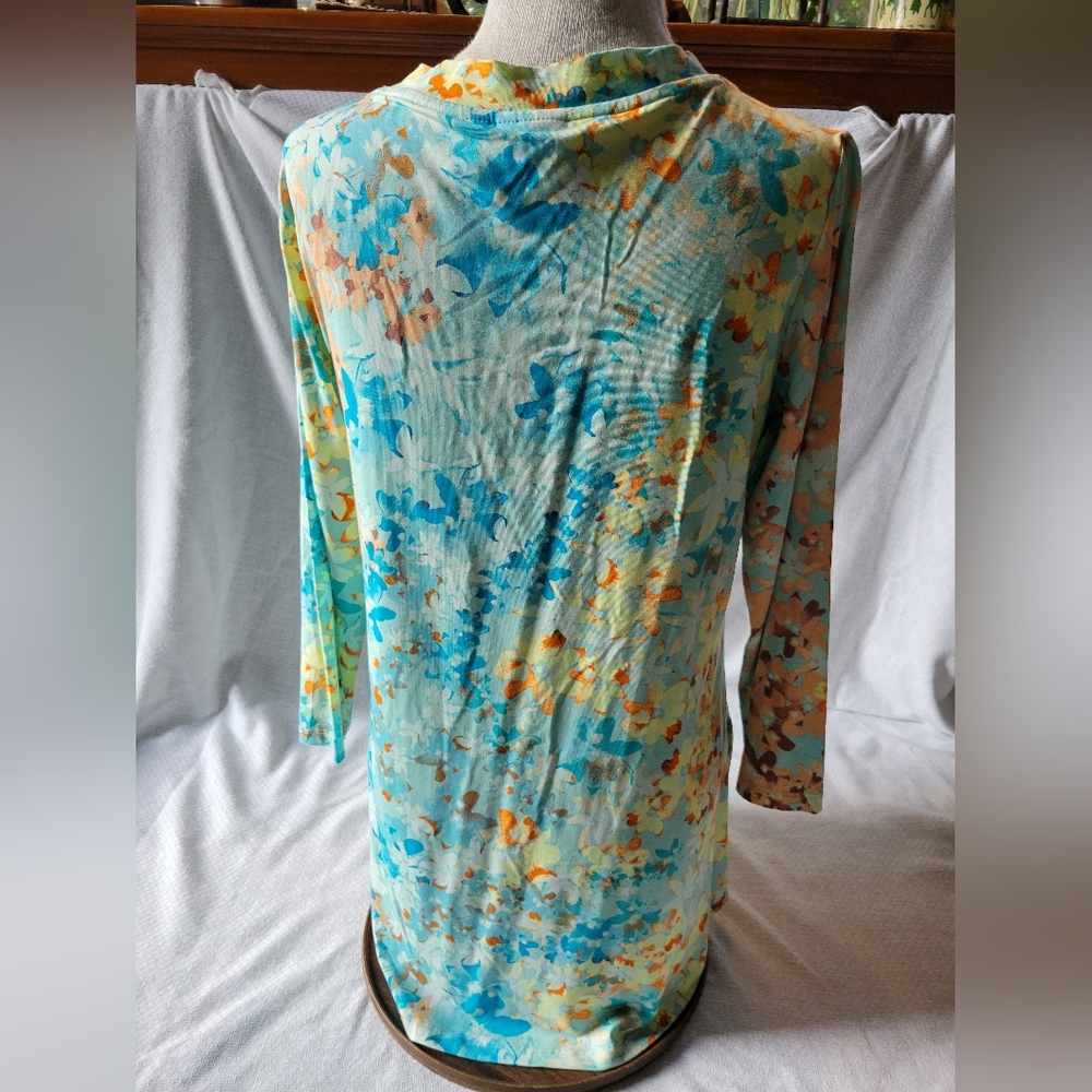 LOGO Lori Goldstein QVC Blue Green Floral Top Small - Picture 3 of 11